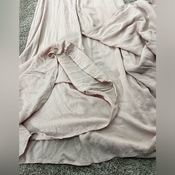 Irene’s Story Taupe pink Sleeveless v-neck front button Midi Dress - Picture 4 of 10